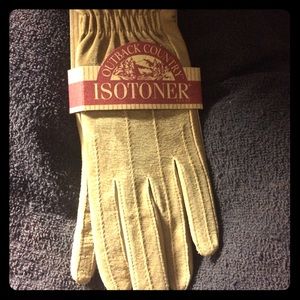 Isotoner gloves